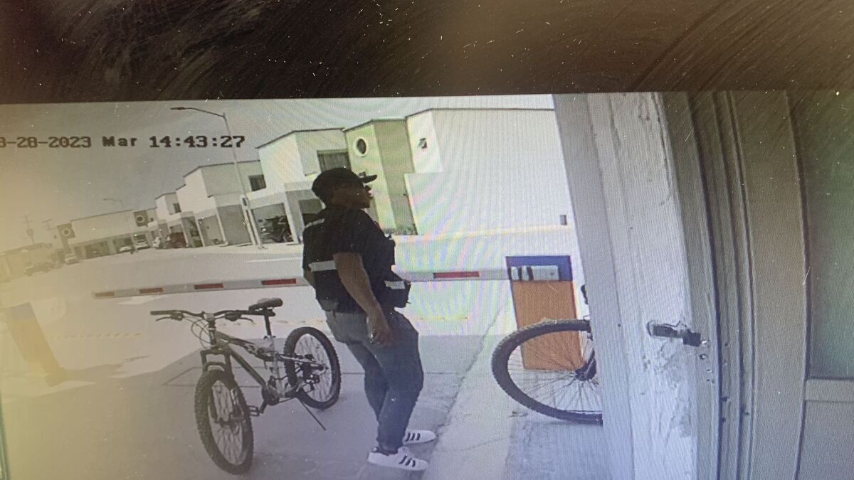 El sujeto ingresó a una de las cerradas del Fraccionamiento Viñedos. (Notivox Digital)