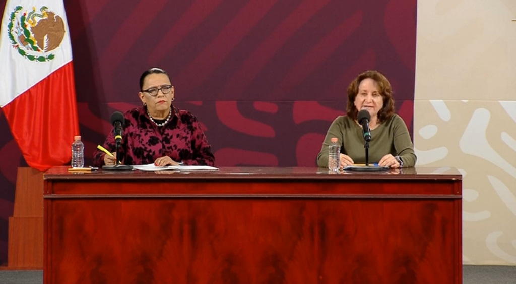 Conferencia del Gobierno Federal sobre incendio en el INM.