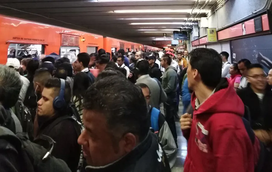 Metro de CdMx suspende servicio en 9 estaciones de la Línea 7