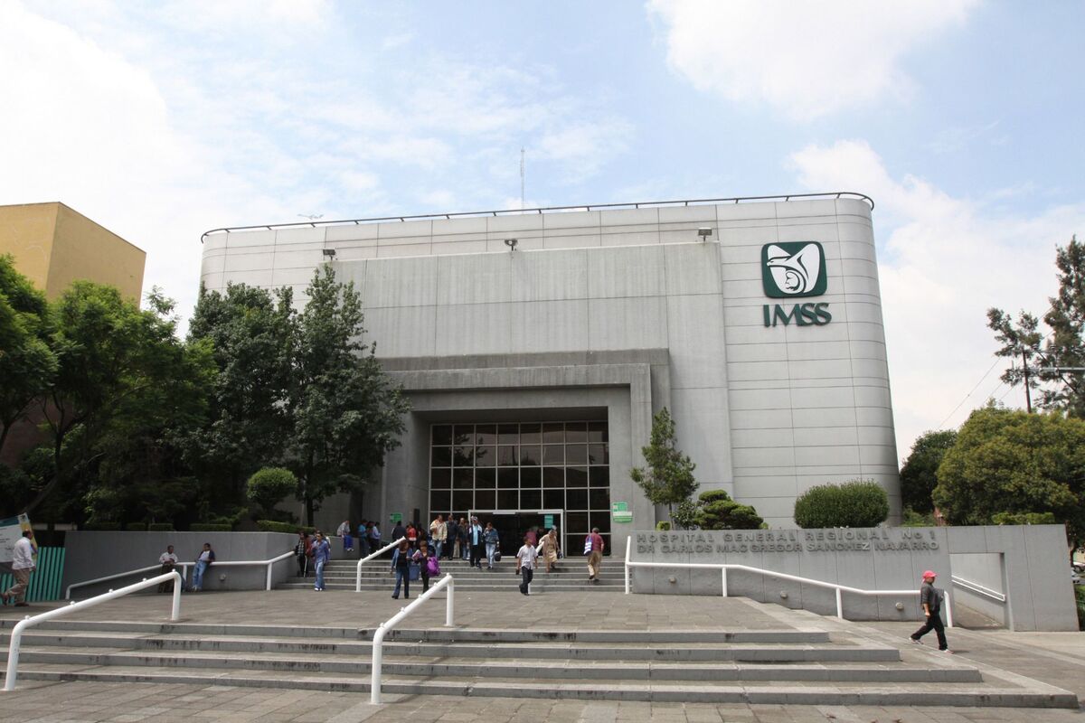 Los heridos son atendidos en hospitales del IMSS. (Cuartoscuro)