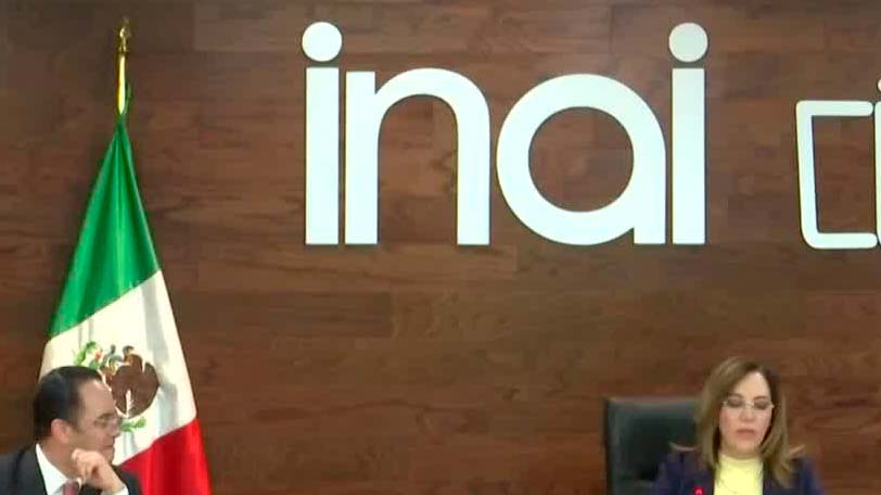 Sin información no hay nación, reclaman en el INAI al despedir a Acuña Llamas