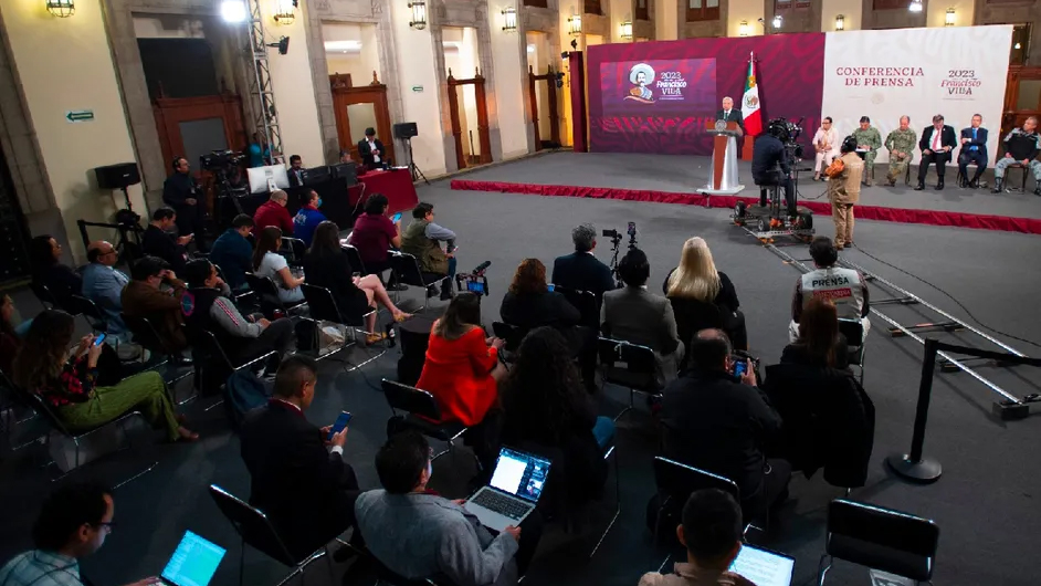 AMLO se reunirá hoy por la tarde con el padre Solalinde