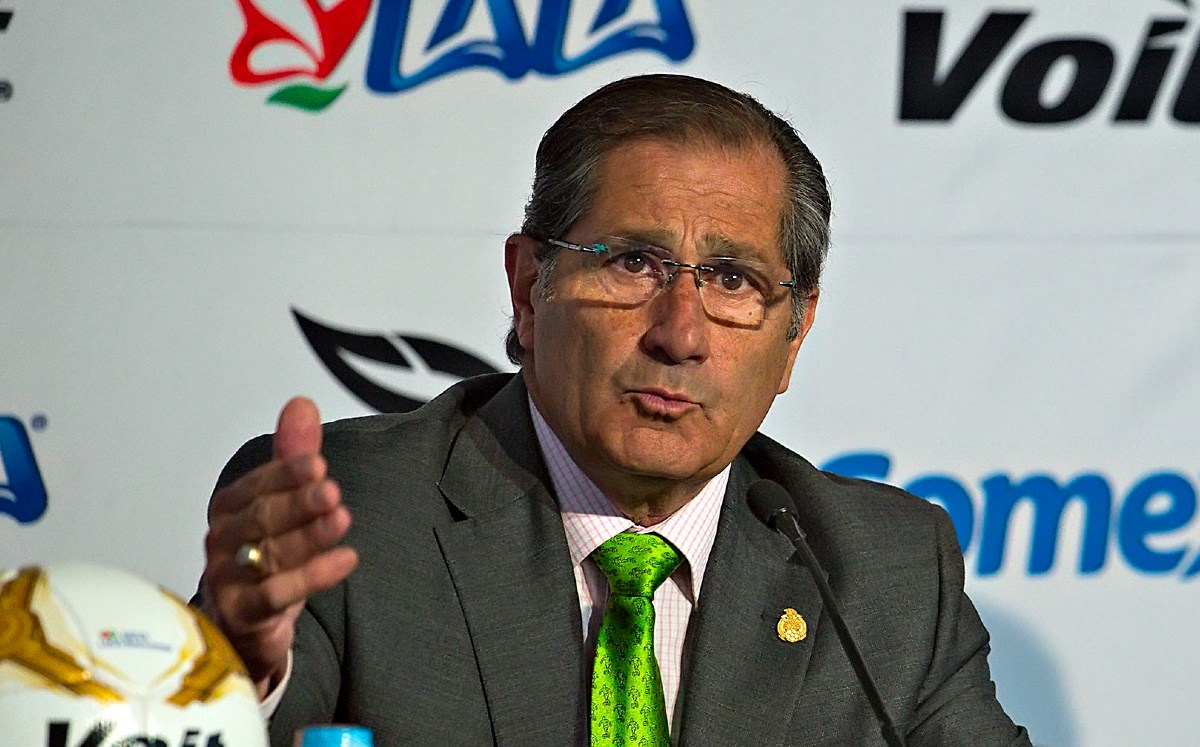 Edgardo Codesal pide sanción ejemplar sobre Fernando Hernández (Imago7)