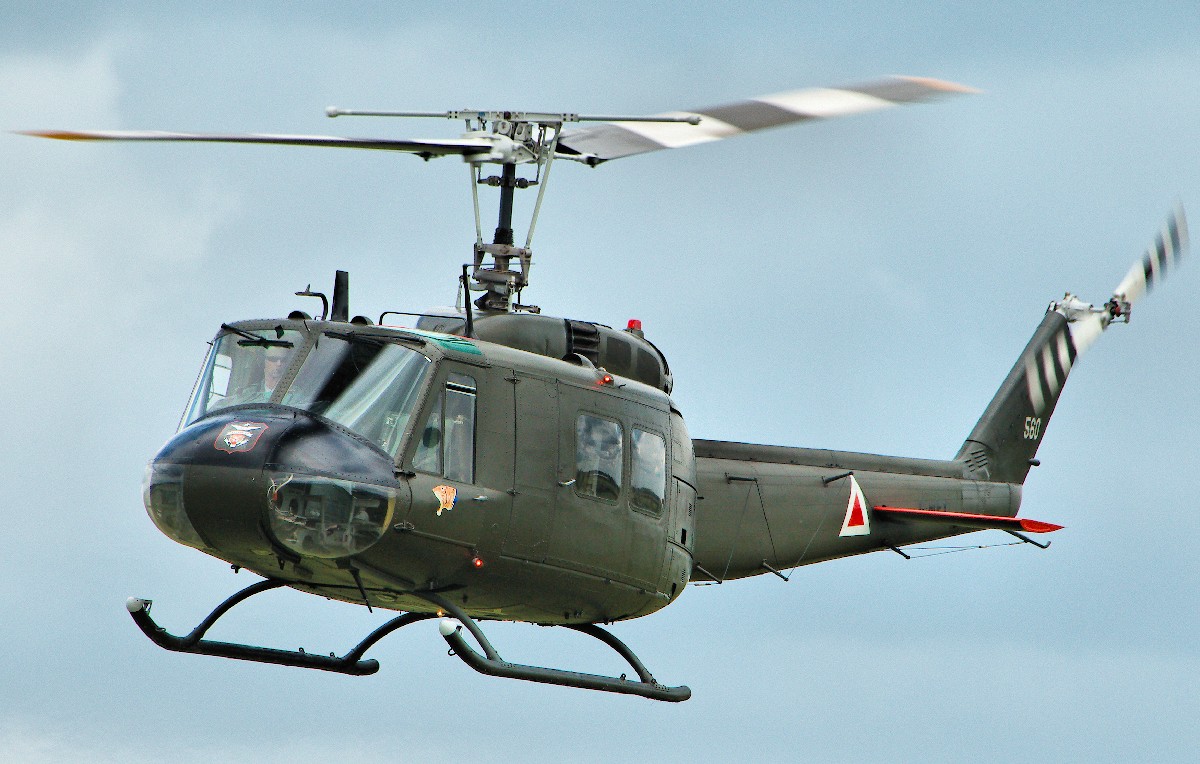 Helicóptero militar vietnamita modelo UH-1H (wiki)