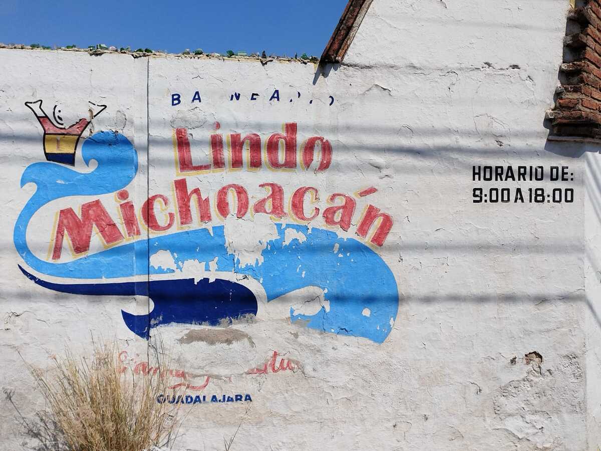 Balneario Lindo Michoacán en Guadalajara (Usi Toledo)