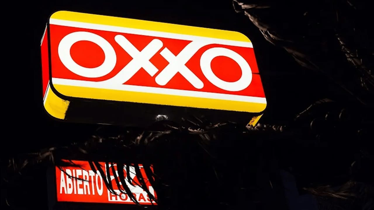 Oxxo deja en el camino a Nu en la carrera de neobancos