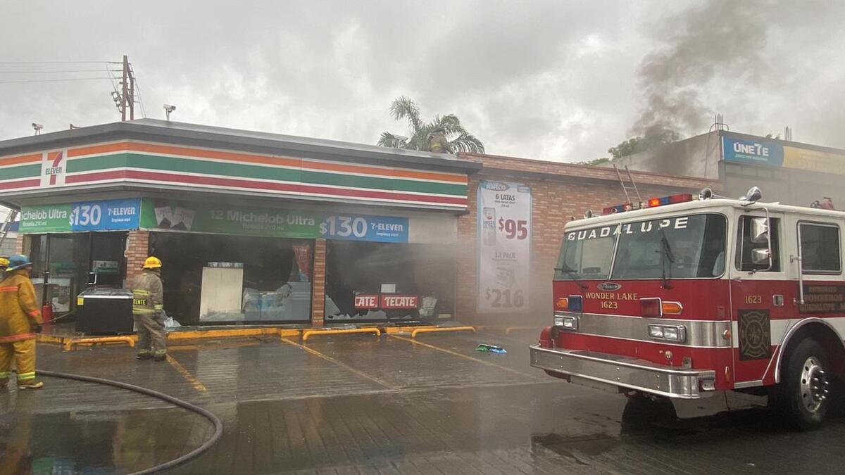 Los vecinos de la zona se alertaron de inmediato ante el humo. Foto: Miranda Arias