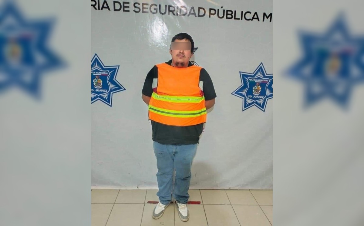 Hombre detenido por tener a cadáveres de perros en su camioneta. (Especial)