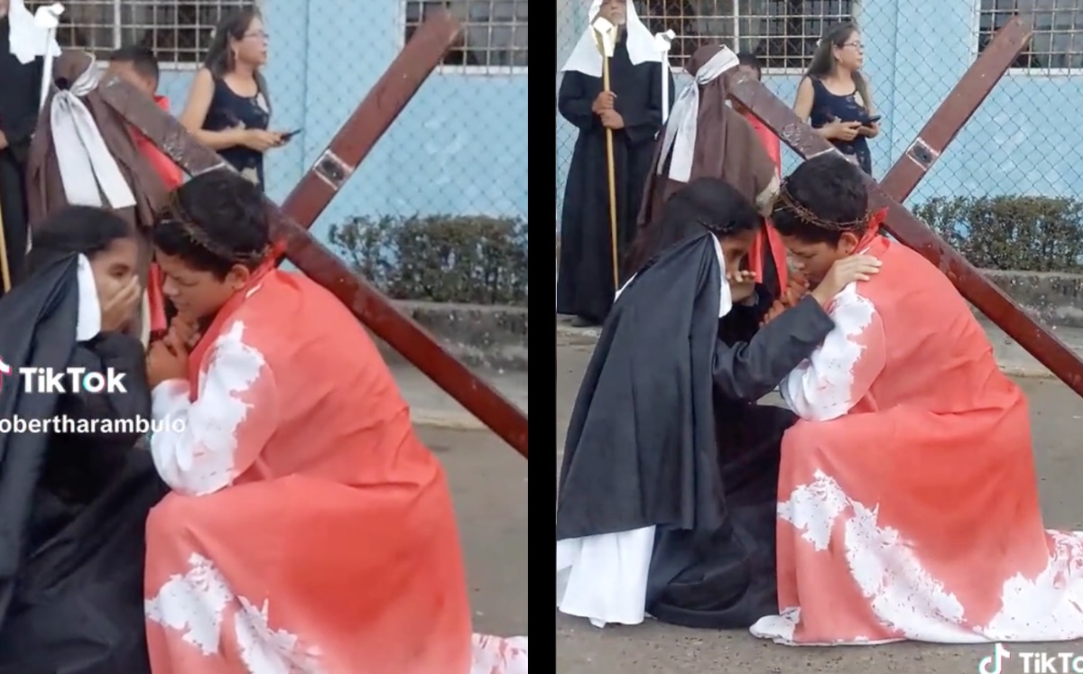 Niña en plena procesión de Semana Santa y se hace viral en TikTok | ESPECIAL