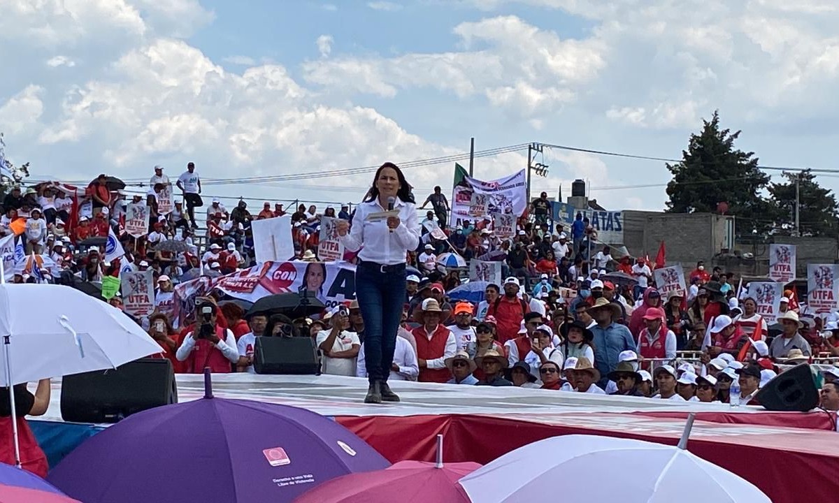 Aquí no hay abrazos, aquí hay que poner orden: Alejandra Del Moral. Zuleyma García