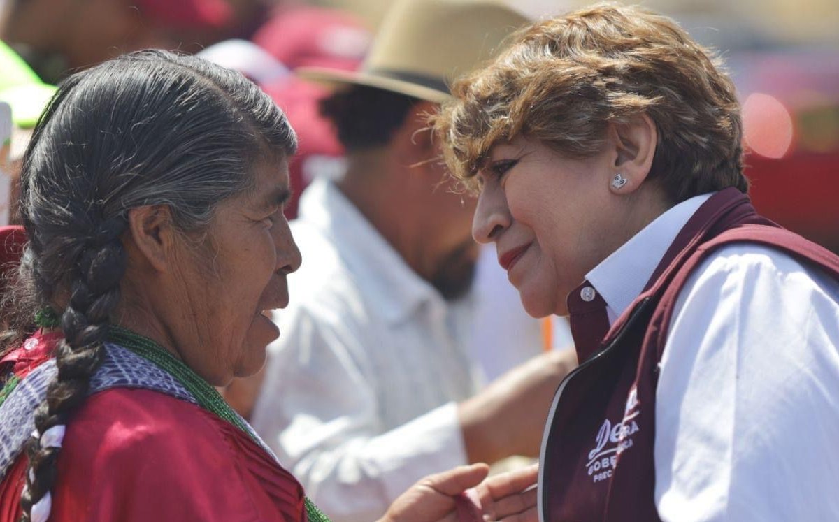 Delfina Gómez propone preservar mariposa monarca y artesanías. Especial