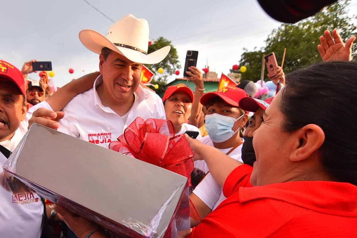 Mejía Berdeja propone corredor comercial: "Seremos la nueva gran frontera de México". | Especial