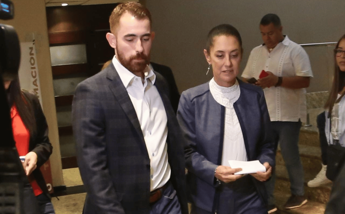 Claudia Sheinbaum, jefa de gobierno de CdMX con Mauricio Cantú, diputado federal | Raúl Palacios