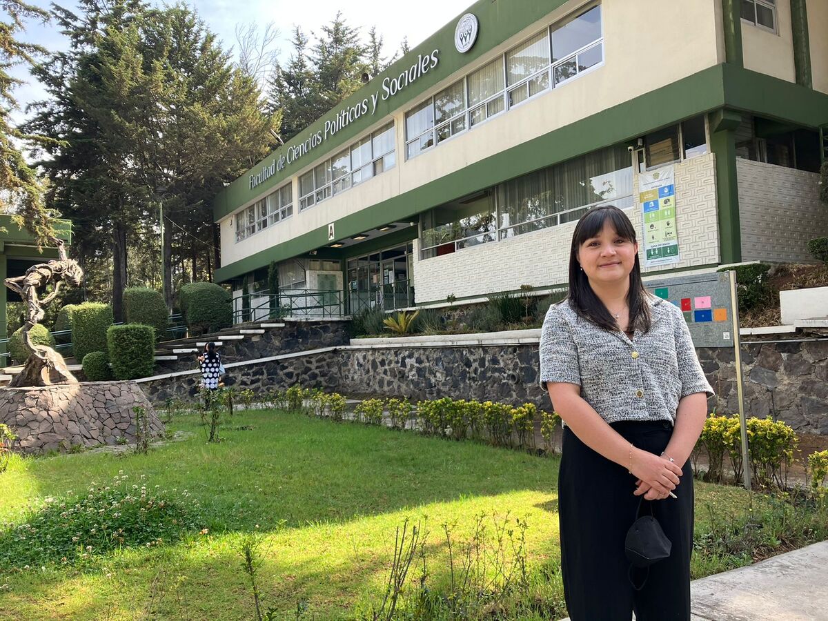 Paola Carrillo, maestra en Administración Pública y Gobierno de la UAEMex (Especial)