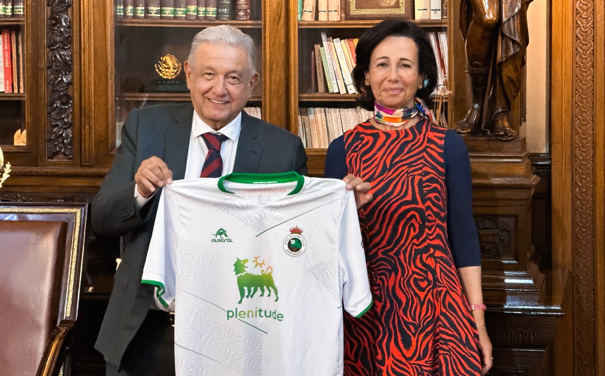 AMLO se reúne con Ana Botín, presidenta de Banco Santander. (Twitter)