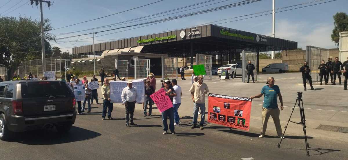 De nueva cuenta el colectivo Antiverificación VIP tomó las calles de la ciudad de manera pacífica. (Diana Barajas)