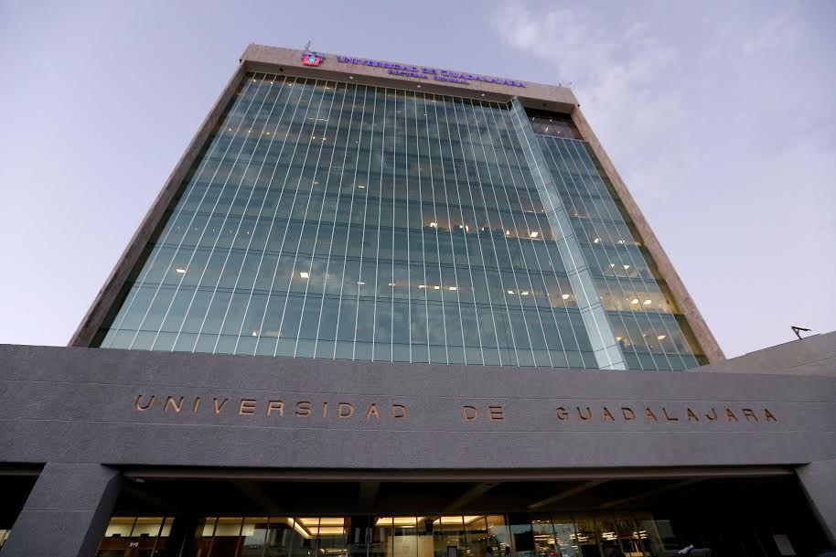 Edificio cultural y administrativo de la UdeG