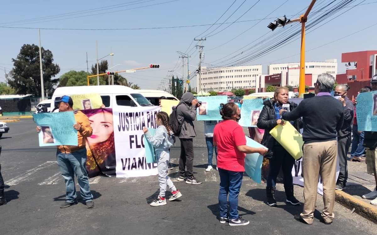 Exigen justicia para interna falleció dentro del Reclusorio Femenil de Nezahualcóyotl por presunta falta de atención. Zuleyma García