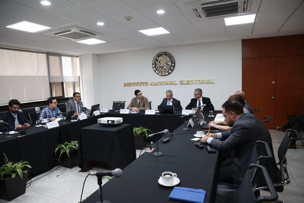 INE y TSE de Costa Rica celebran intercambio en materia de fiscalización