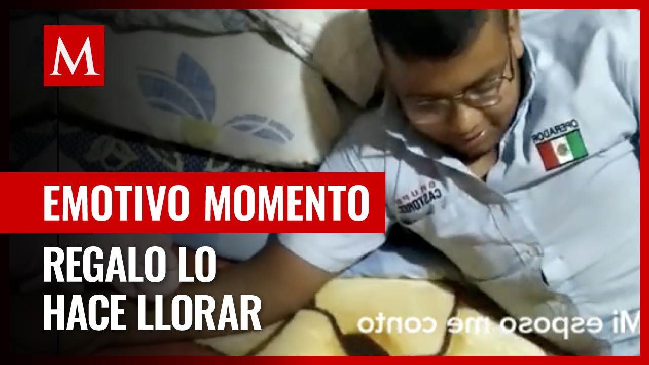 Hombre recibe su primer juguete y su reacción se vuelve viral