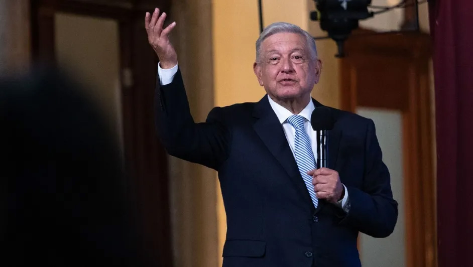 Uno de cada dos mexicanos confía plenamente en AMLO, según encuesta del Inegi