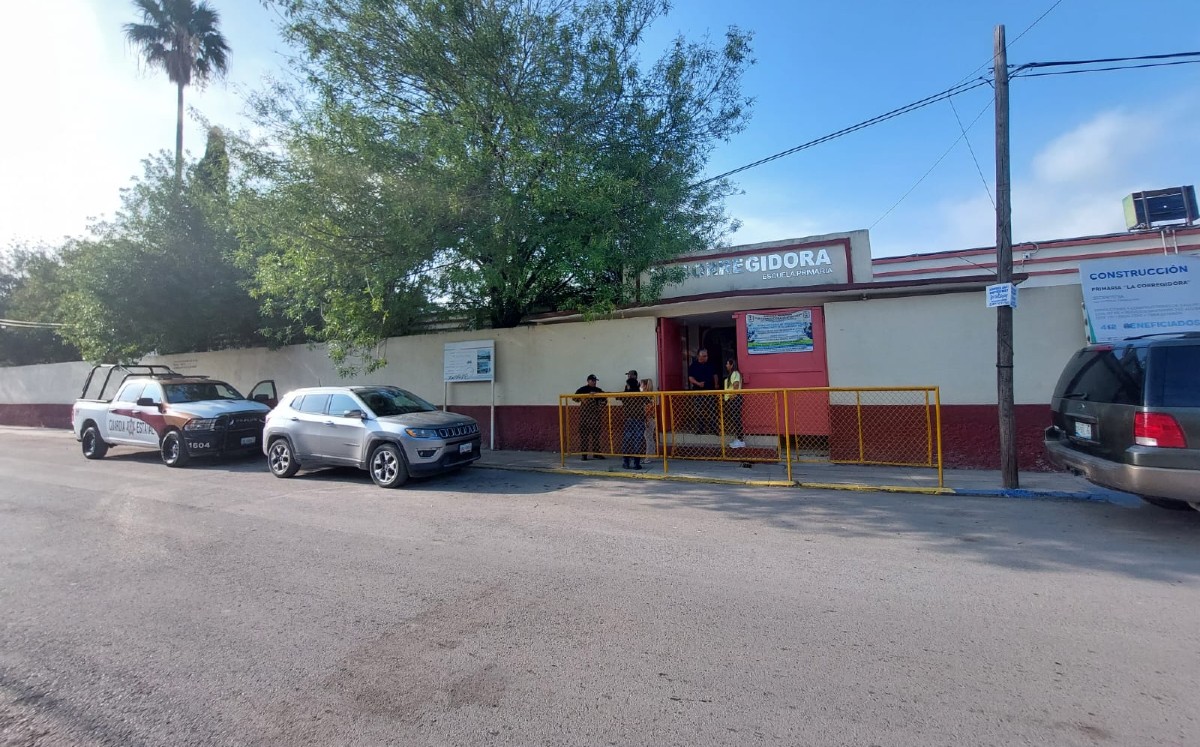 Personal de la Guardia Estatal acudió a dicho plantel.