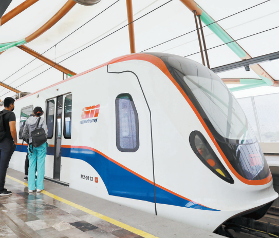 De acuerdo con los datos del Inegi, el Metro fue el transporte más utilizado en Monterrey durante febrero. ROBERTO ALANÍS