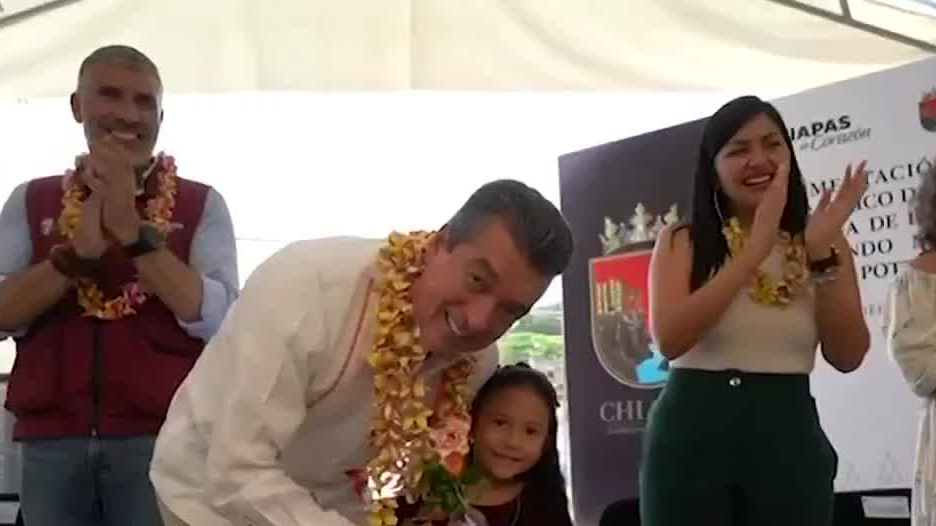 El gobernador de Chiapas inaugura calles pavimentadas en Tuxtla ...