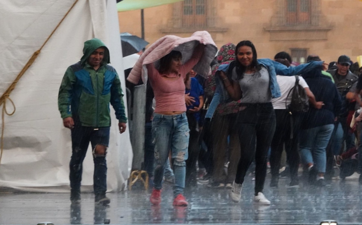 CdMx experimentará una lluvia repentina en diversas alcaldías durante la tarde del viernes. / Cuartoscuro