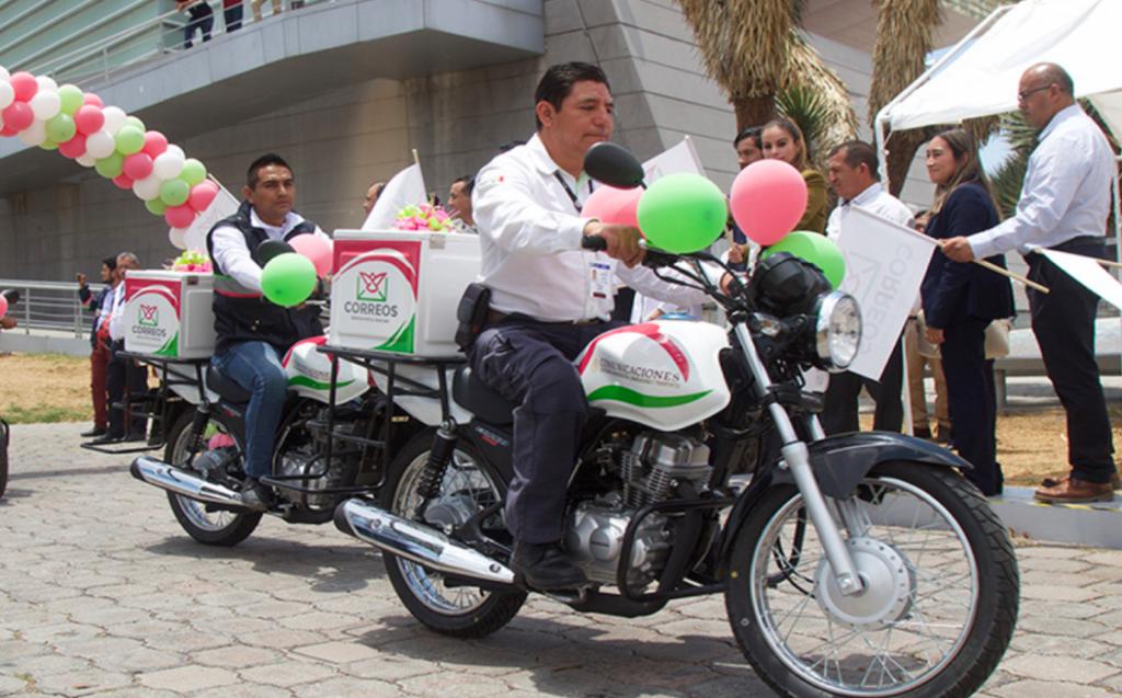 Se entregaron 25 motocicletas a las oficinas en Hidalgo. (Arturo Valdez)