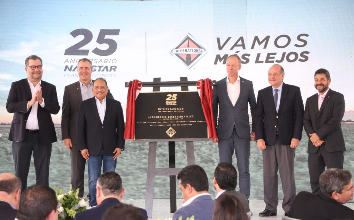 Navistar celebra 25 aniversario en planta de Escobedo, en NL | Leonel Rocha