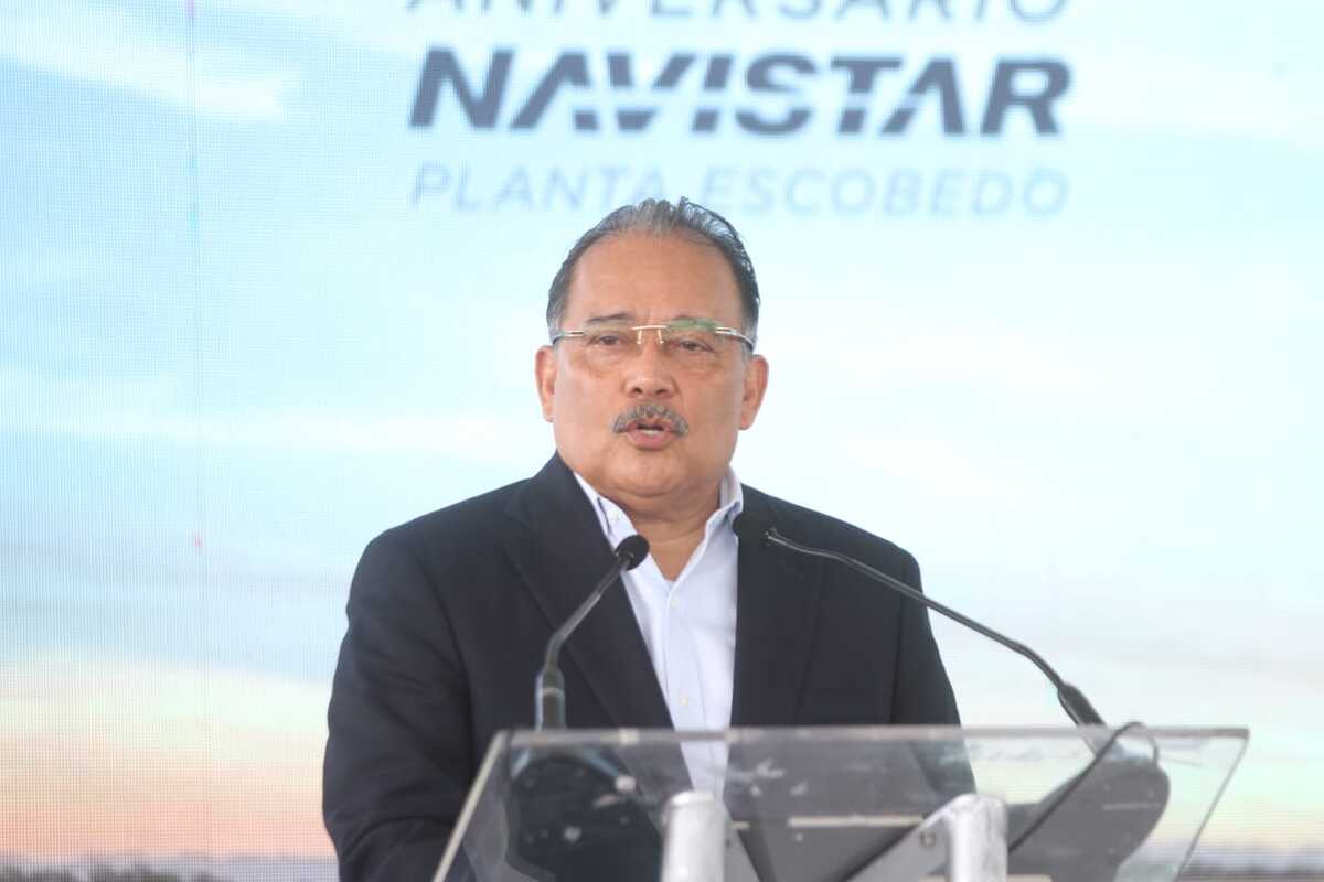 Agradece alcalde de Escobedo a Navistar por empleos