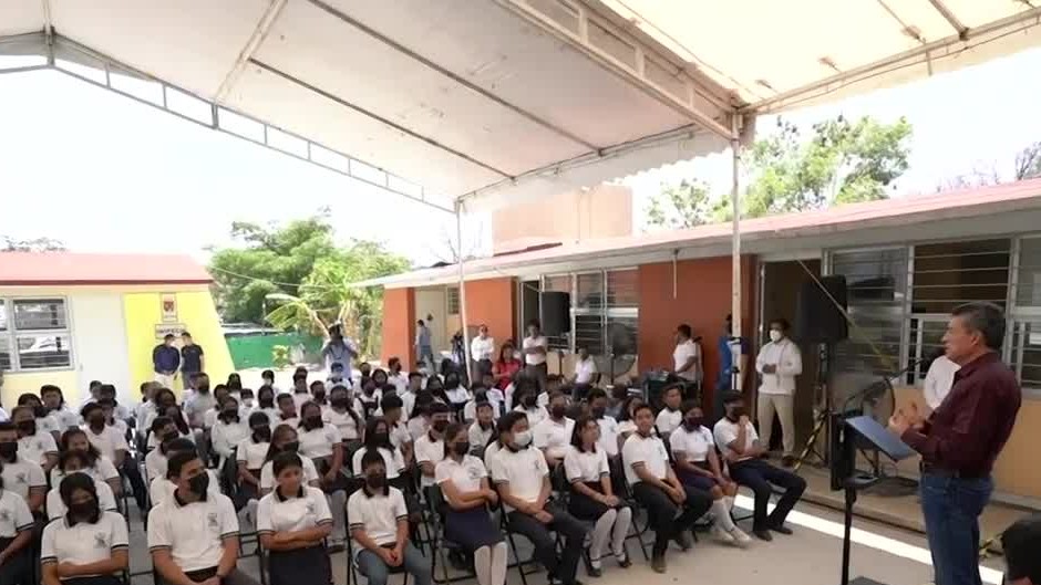 Gobernador de Chiapas inaugura telescundaria en la colonia Satélite ...