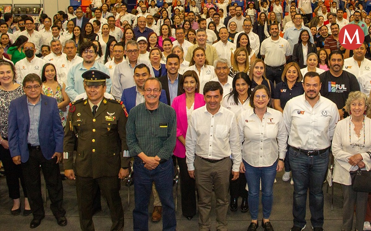 Inauguran la Feria Universitaria del Libro FUL UAT 2023 en Victoria