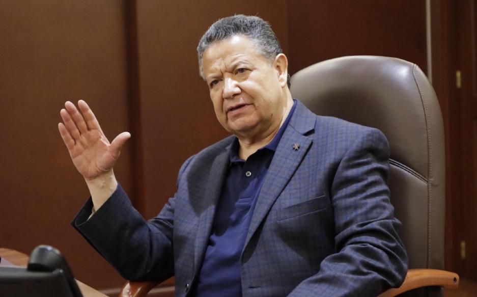 Julio Menchaca Salazar, gobernador de Hidalgo. (Especial)