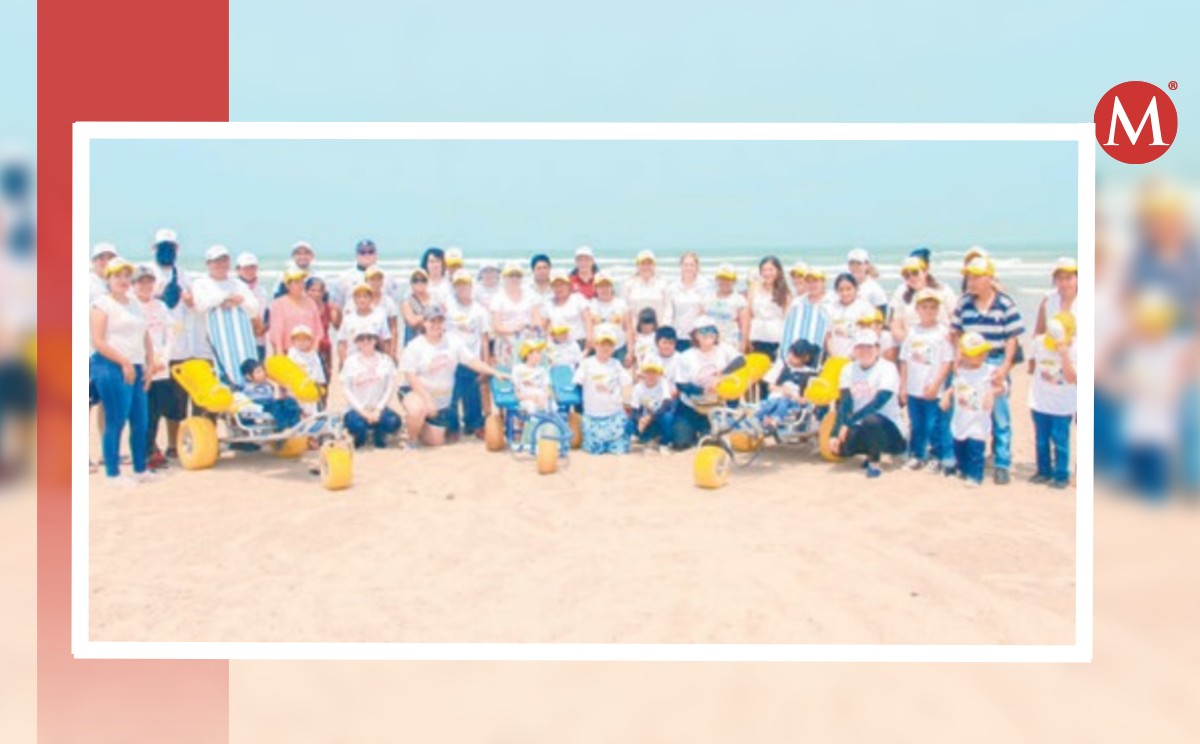 Menores de Huejutla con capacidades diferentes conocen playa Miramar