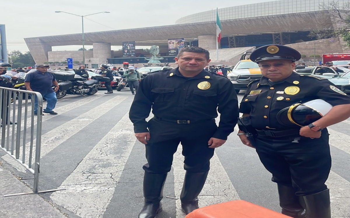 En la rodada participan 157 policías, 14 unidades y 6 moto patrullas que realizarán los cortes viales. / Luis Alfaro