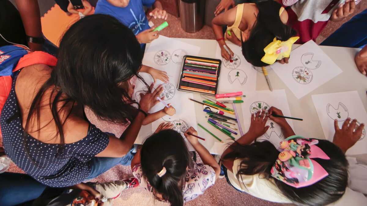 En el evento se realizó la narración interactiva del cuento El Deseo, escrito por Rold Dahl. Foto: Especial