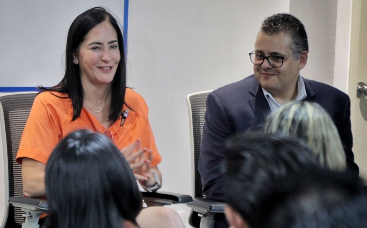 Lía Limón inaugura Punto Violeta 151. (Especial)