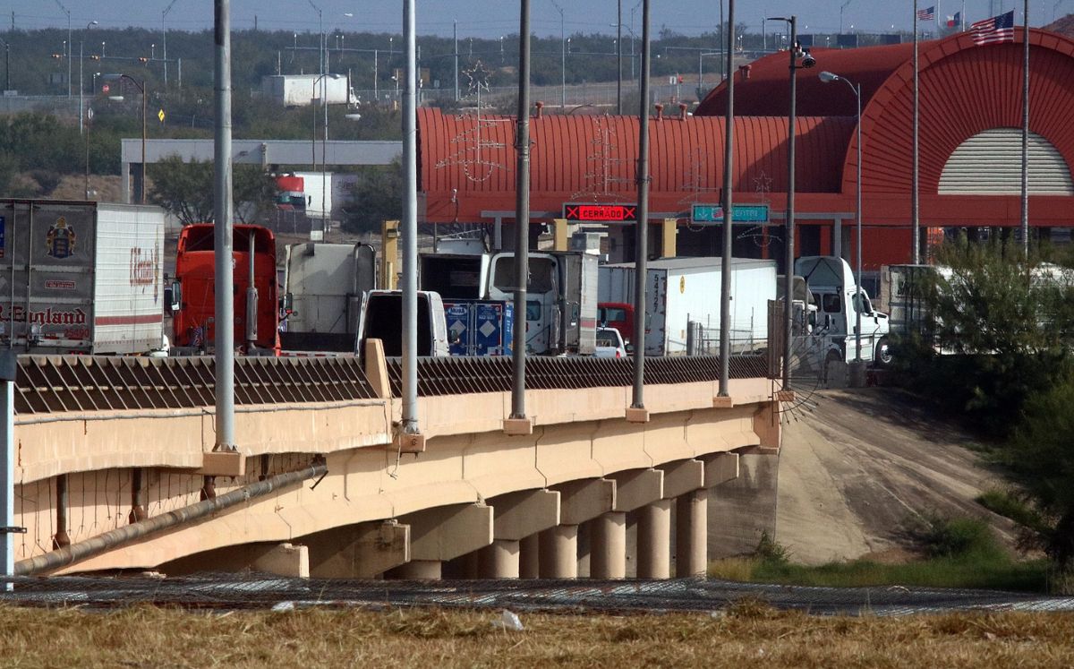 Puerto Colombia espera hasta 7 mil 500 cruces diarios para principios de 2024. Leonel Rocha