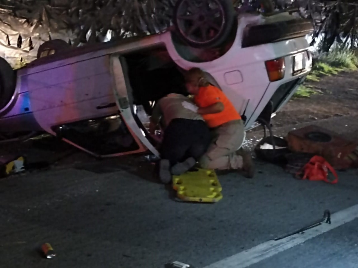 Los uniformados ubicaron a los sospechosos en el Bulevard Aeropuerto de la colonia Parque Industrial Nexxus. Foto: Especial