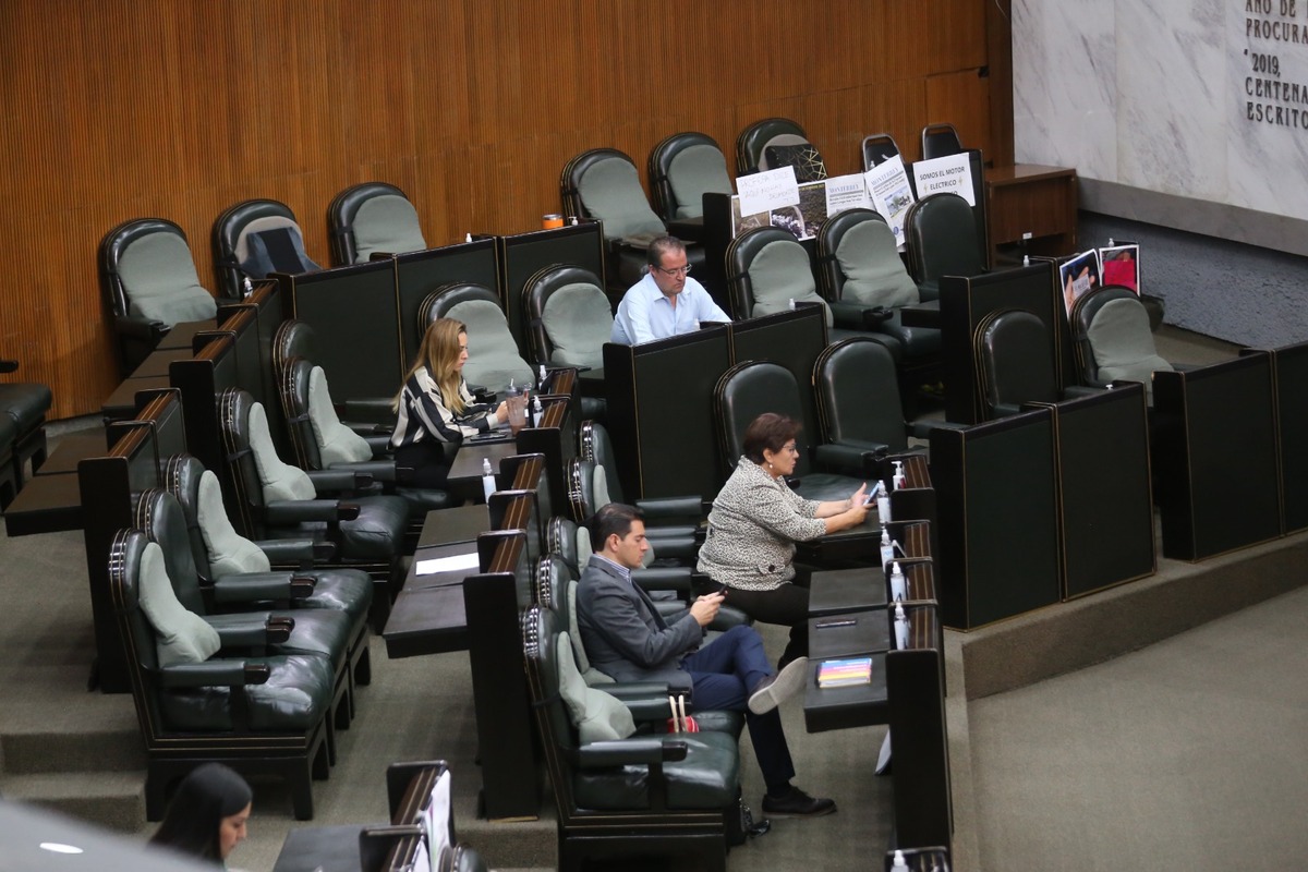 Piden a Samuel detallar por qué no ha publicado decretos  en POE. Foto: Raúl Palacios