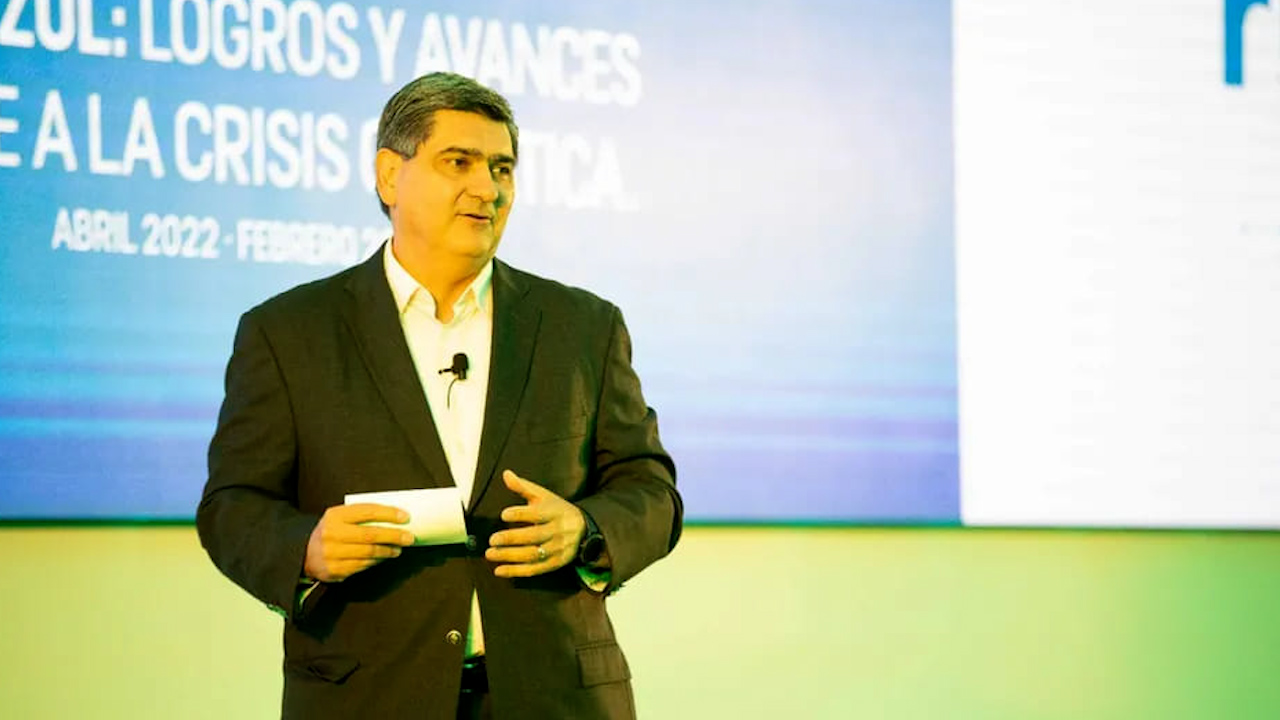 Tec de Monterrey anuncia que eliminará el uso de botellas PET en todos sus campus