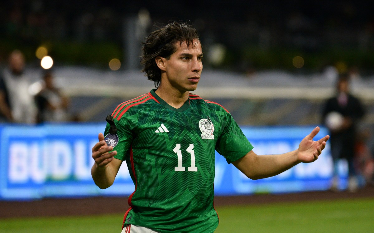 Argentinos se burlan del apodo de 'Messi mexicano' de Diego Lainez (Imago7)