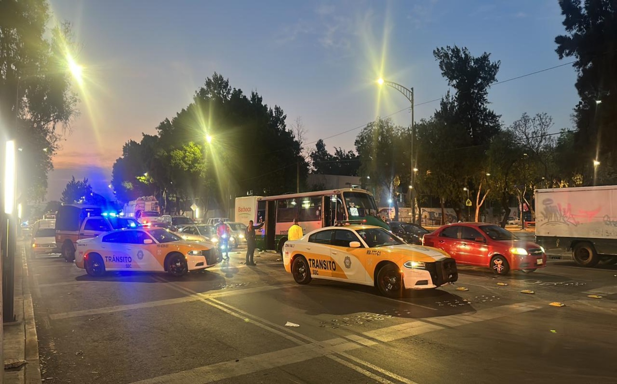 El conductor que atropelló al motociclista huyo del lugar, por lo cual elementos de la SSC iniciaron su búsqueda. / Ramón Ramírez