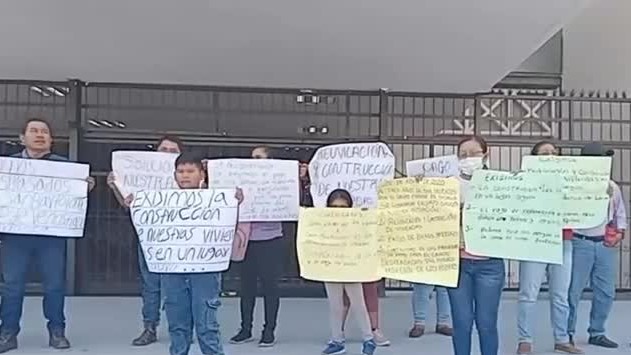 Desplazados de las comunidades Yas Chen de los Pobres y San Bartolomé se manifiestan; Chiapas