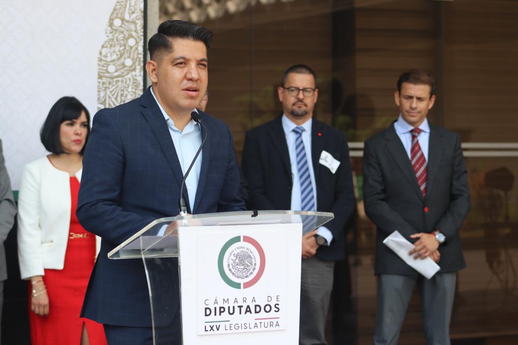 Emmanuel Reyes Carmona (Morena), llevó a cabo la presentación de la “Estrategia Camaleón”,