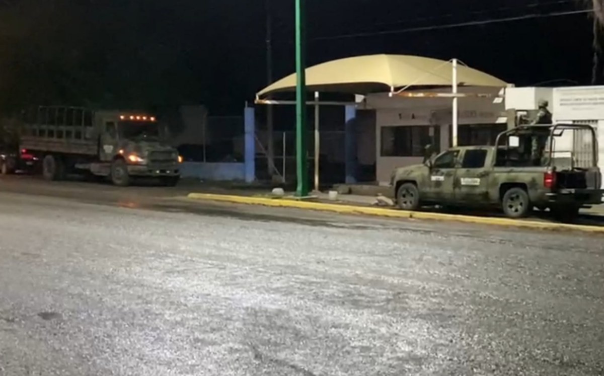 Fuerzas federales hacen presencia en penal de Ciudad Victoria.