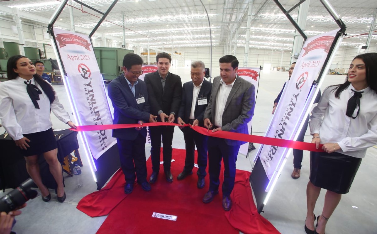 Gobernador de Nuevo León, Samuel García, en la inauguración de la planta de la empresa china  Yinlun TDI LLC Thermal Dynamics | Raúl Palacios