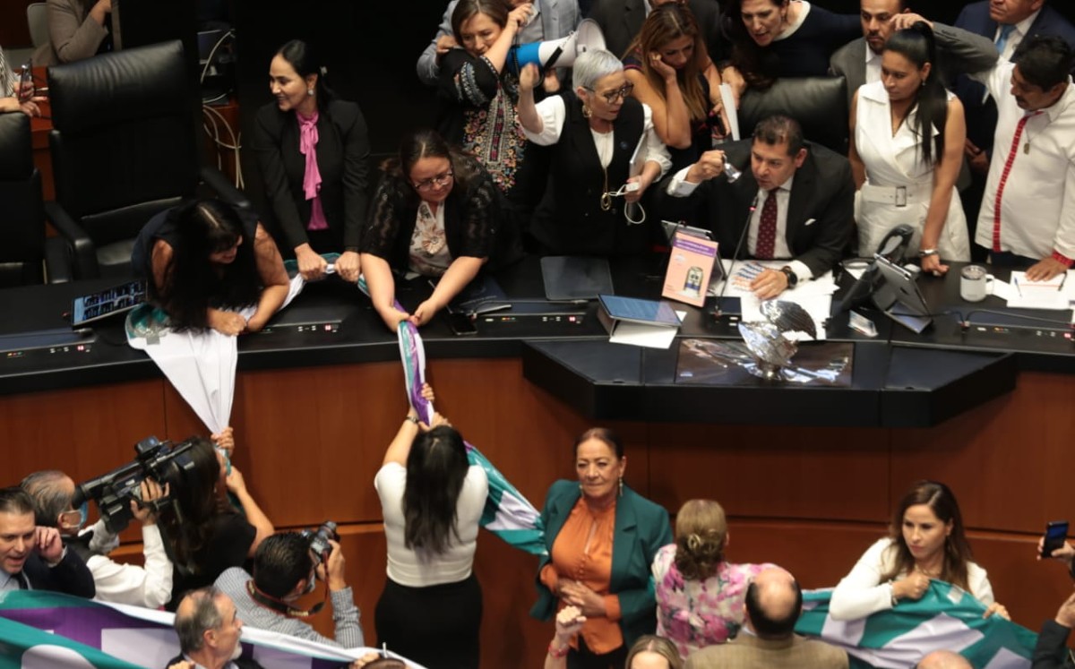 Senadores buscará sesionar en otra sede ante toma de tribuna: Armenta  | Jorge Carballo